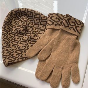 Women’s winter hat and gloves, Dolce & Gabbanna